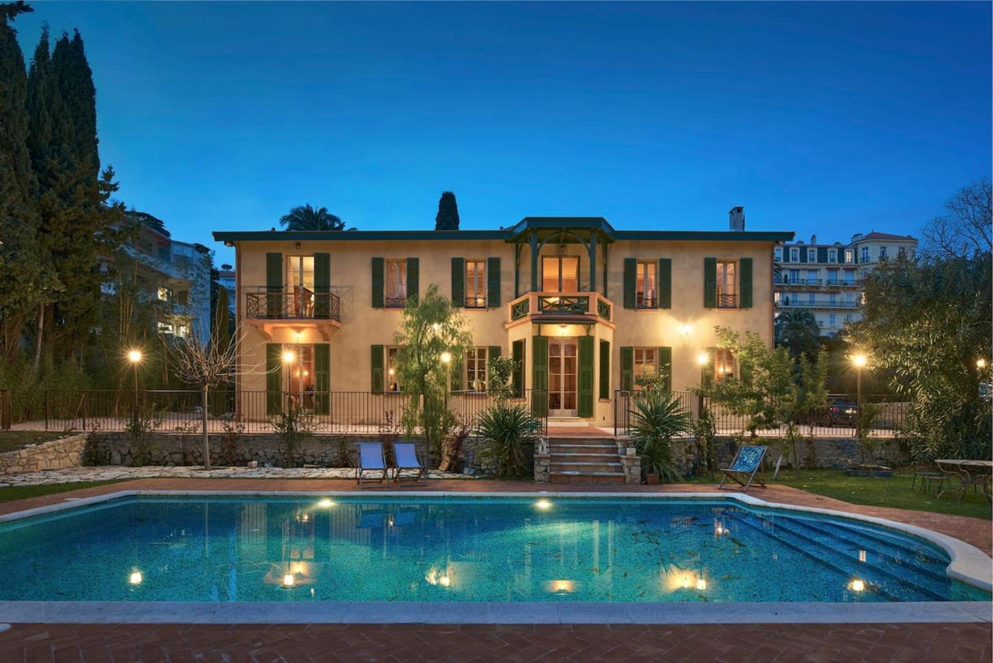 Luxueuse A + Piscine