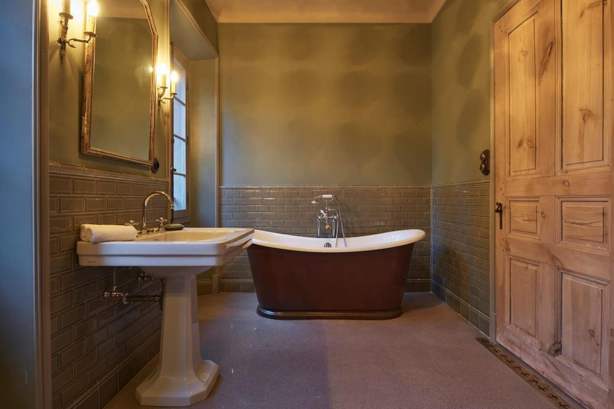 Pousada Luxueuse A + Piscine